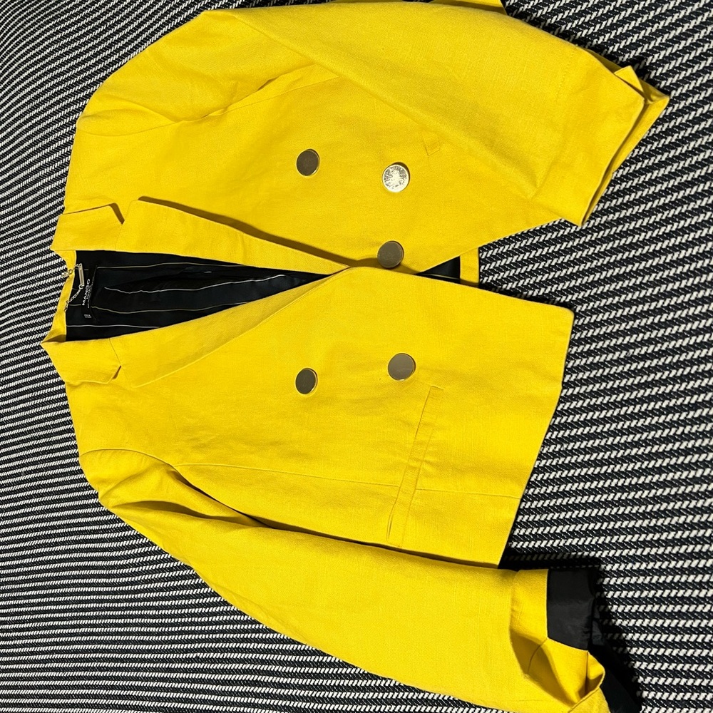 Mango Jacket - Picture 2 of 3